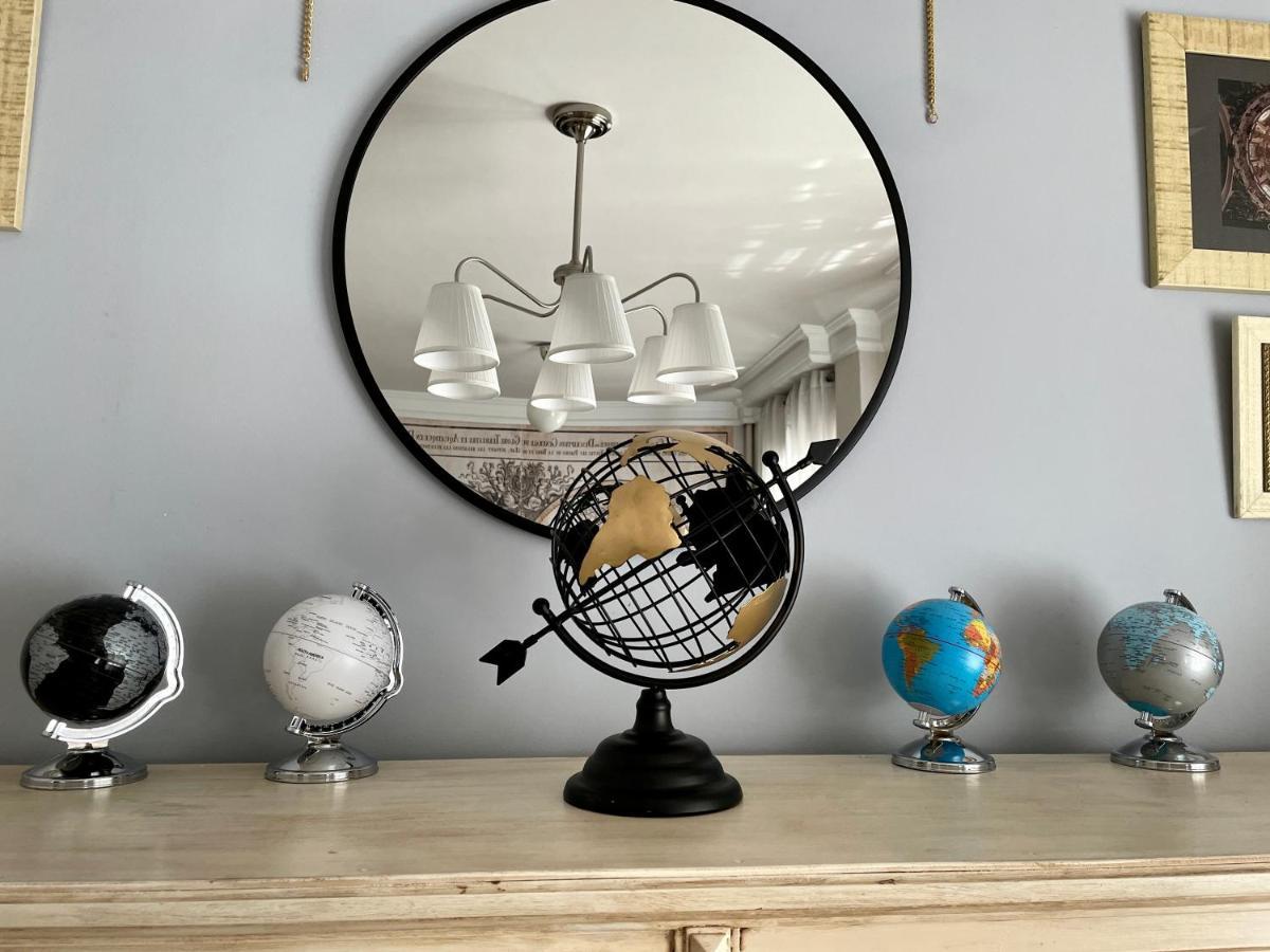 Mundo Apartment